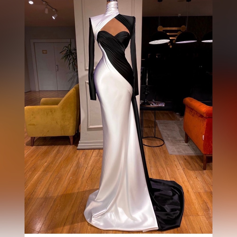 Valdrin Sahiti dress size 6